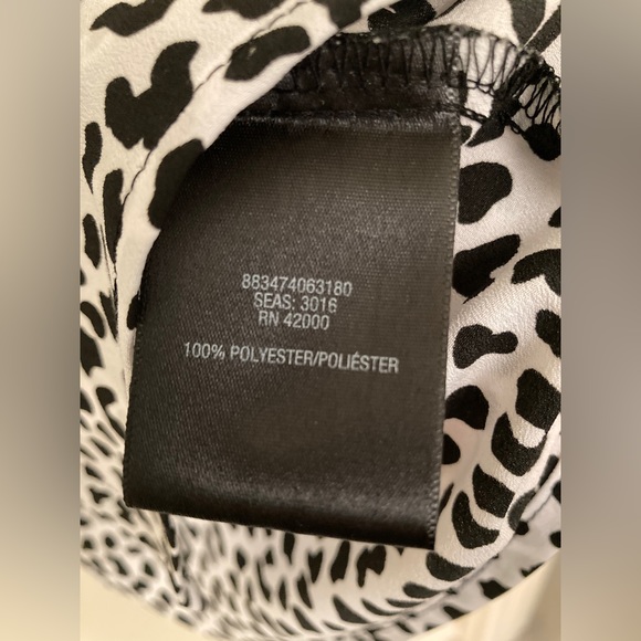 Attention Sleeveless Blouse in Small Cheetah Print Size S - Picture 3 of 8